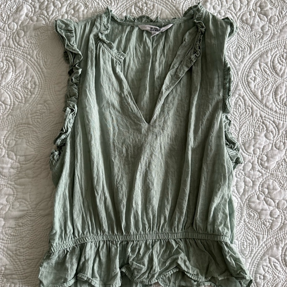 BB Dakota by Steve Madden cropped blouse